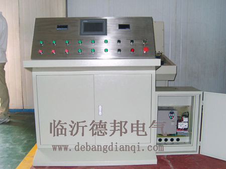 PLC、觸摸屏控制系統(tǒng)210